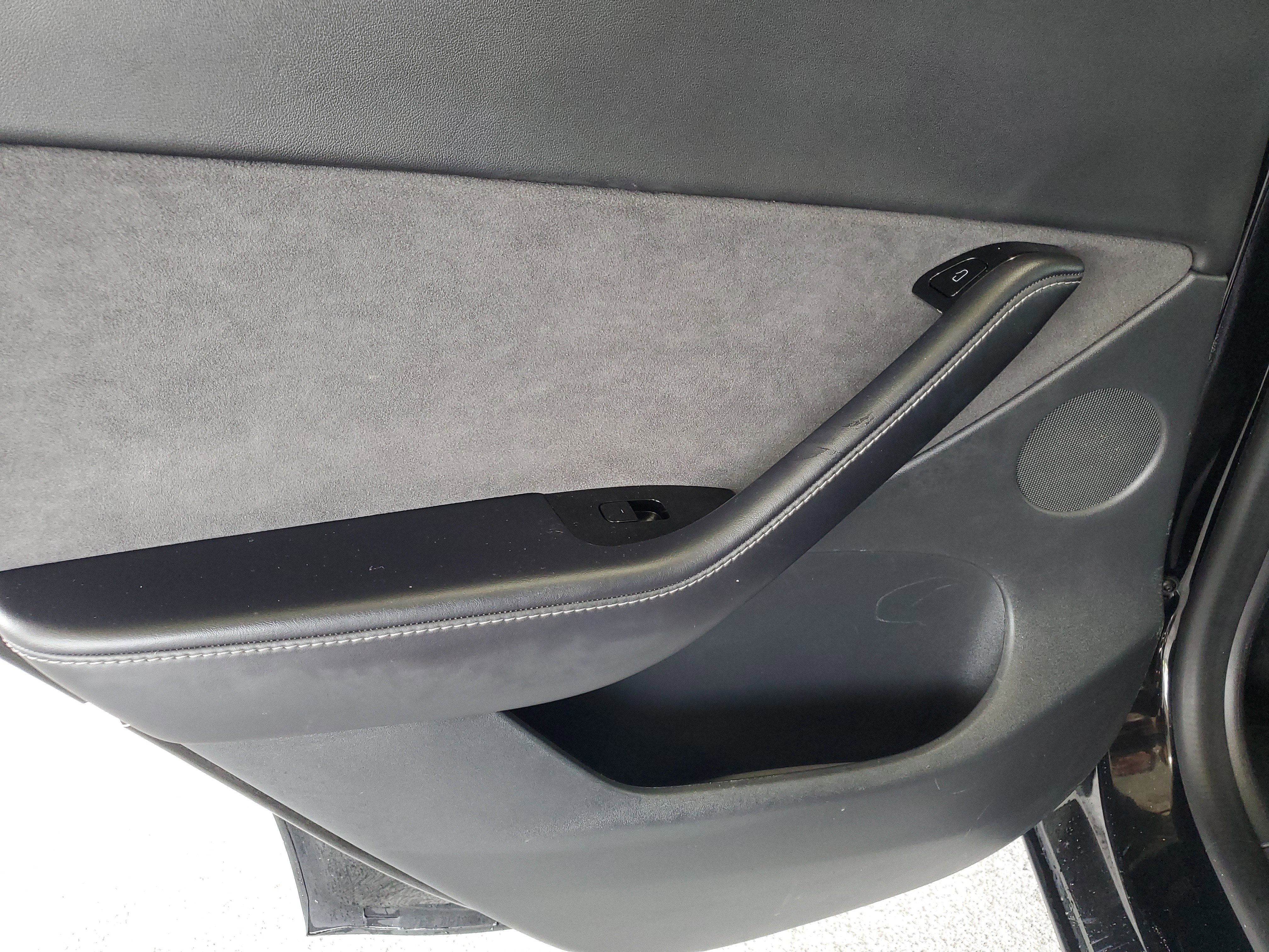 Used 2021 Tesla Model Y Long Range AWD/4WD image 14