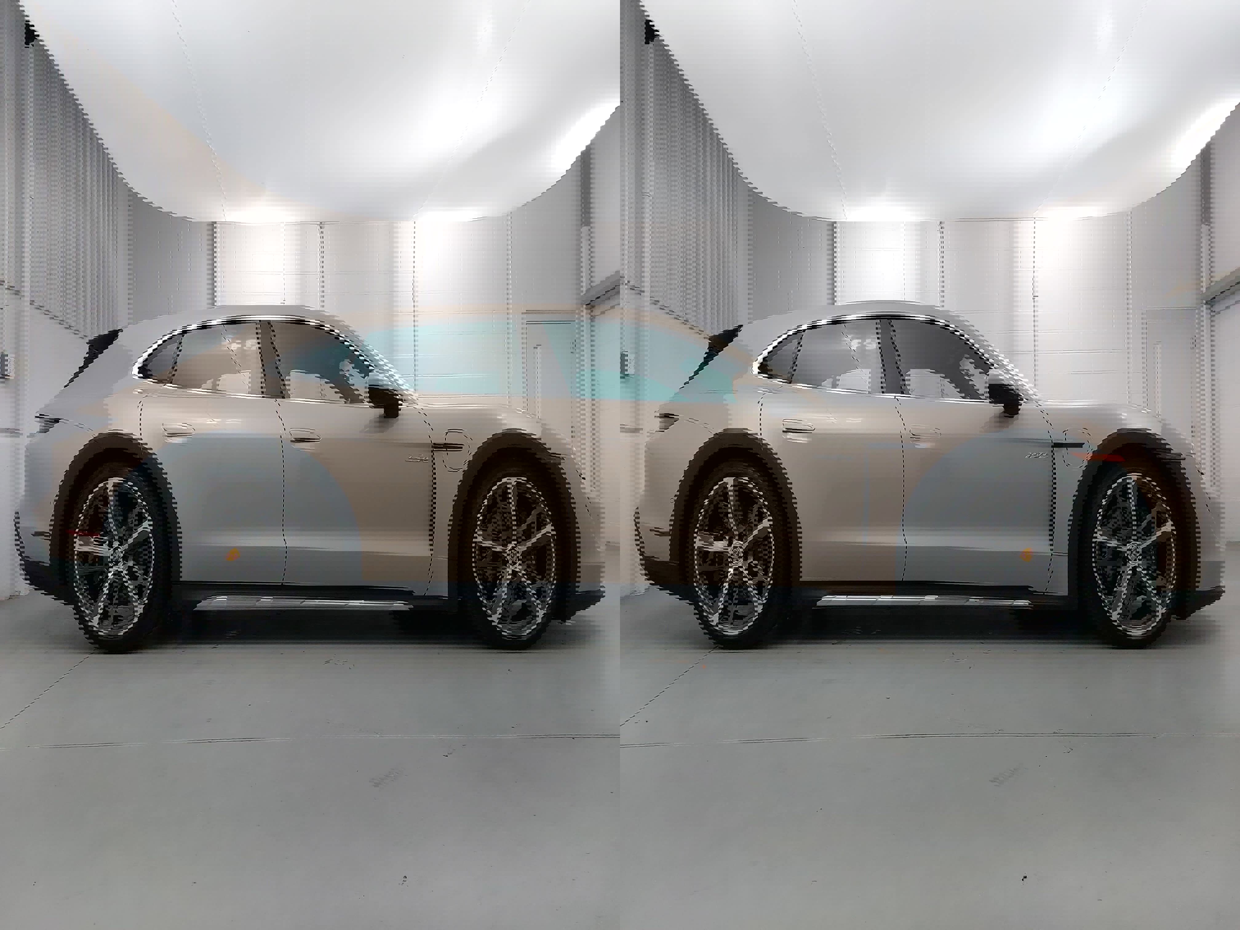 Used 2023 Porsche Taycan 4 Cross Turismo image 8