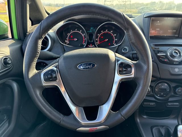 Used 2015 Ford Fiesta ST image 22