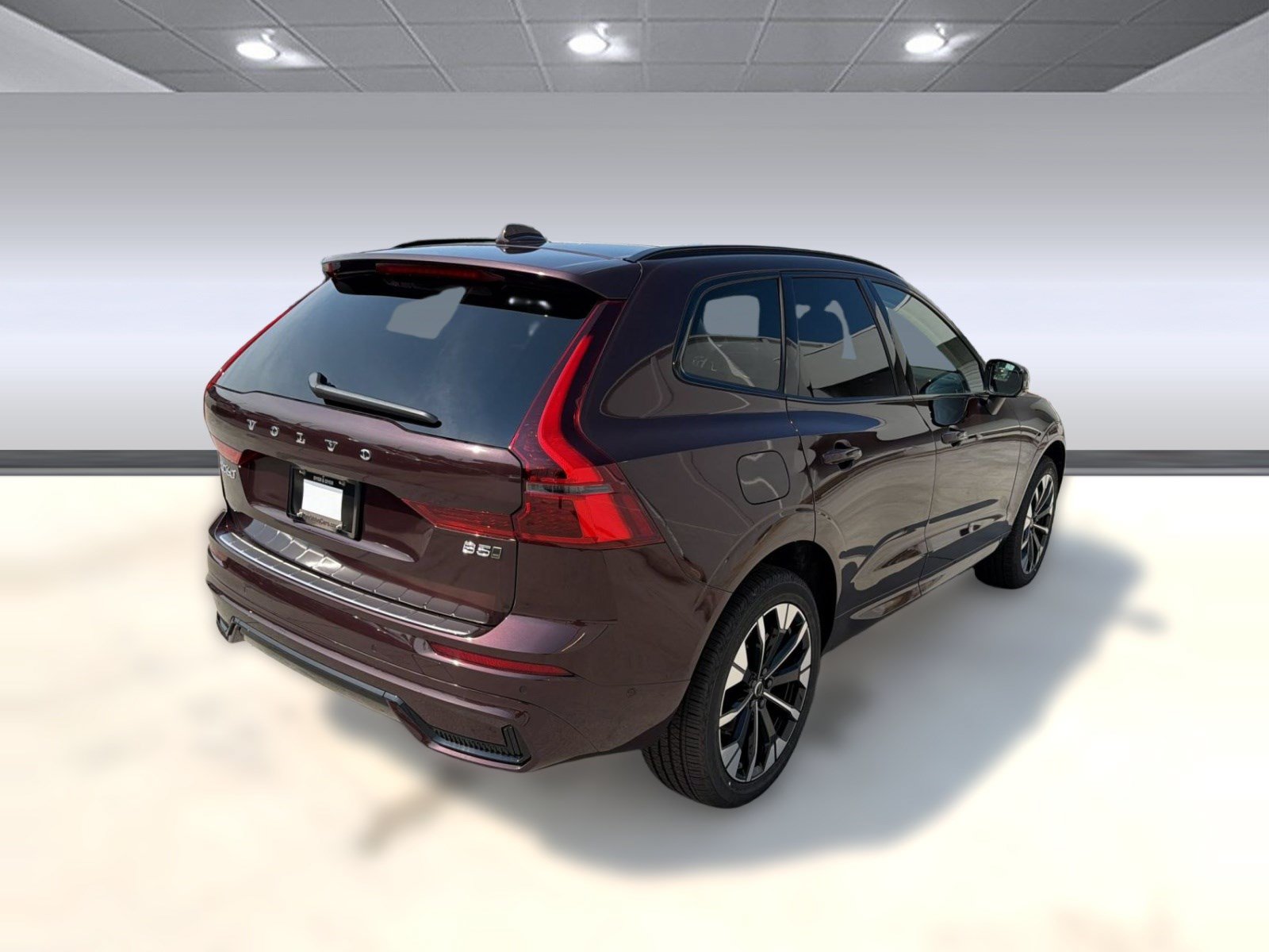New 2026 Volvo XC60 B5 Plus w/ Protection Package Premier AWD/4WD image 9