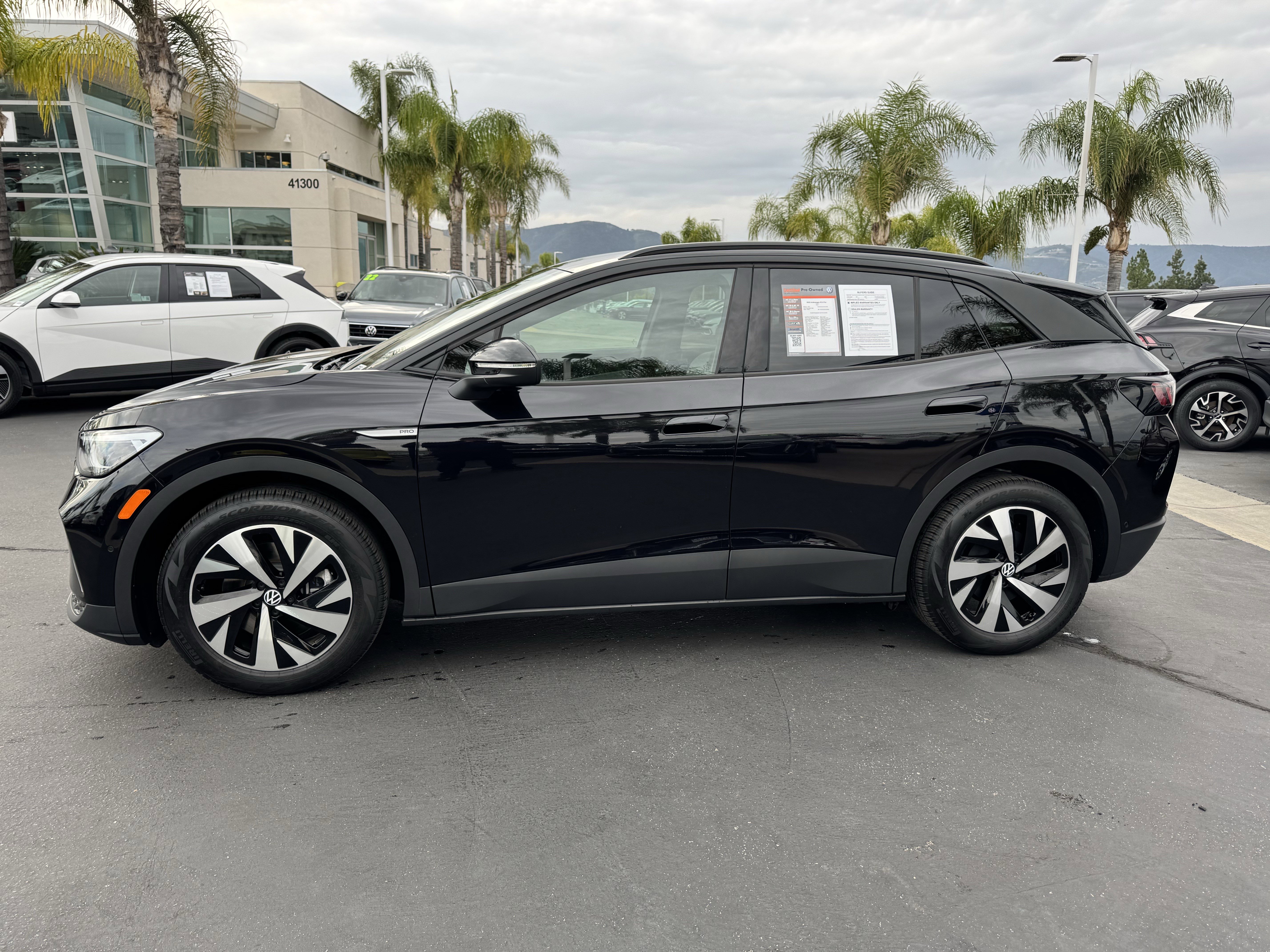 Used 2025 Volkswagen ID.4 Pro image 7