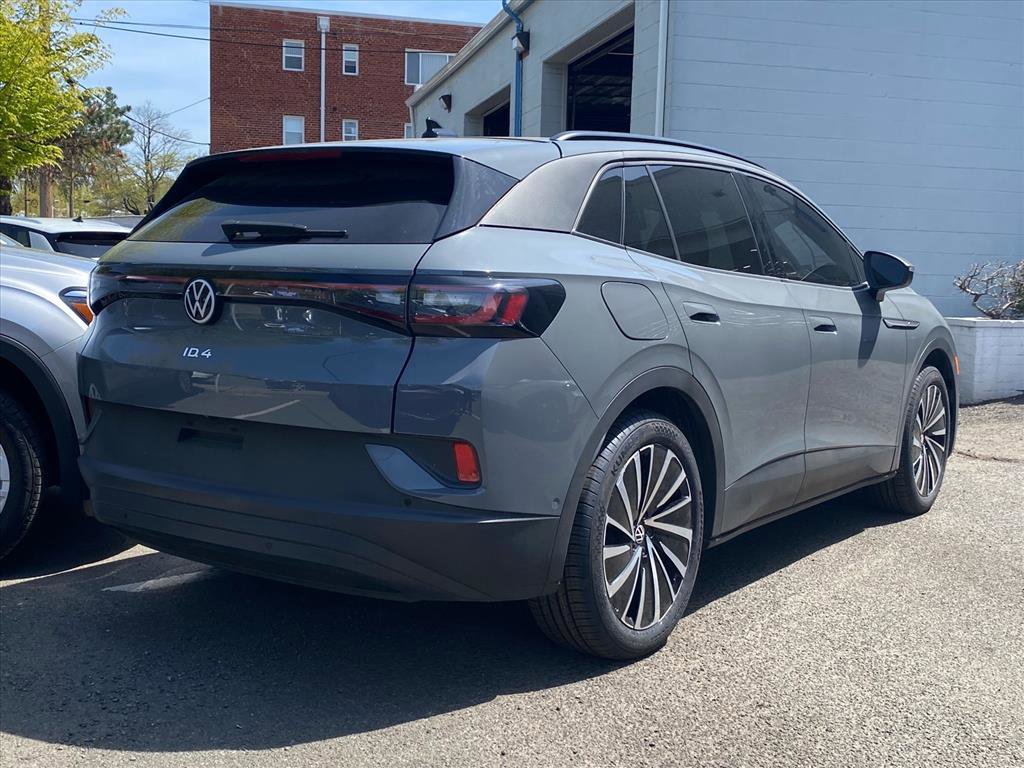 Certified 2024 Volkswagen ID.4 S image 3