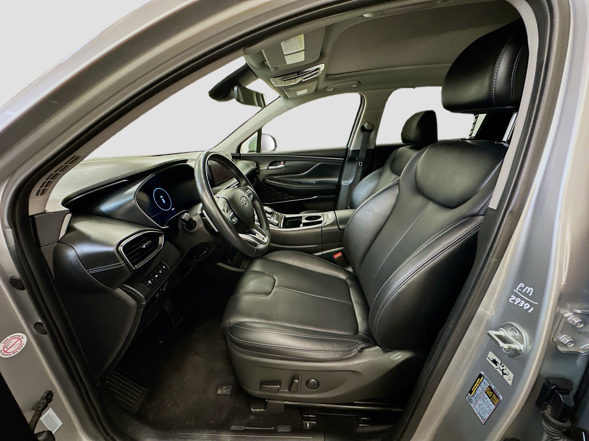 Used 2023 Hyundai Santa Fe SEL Premium image 13