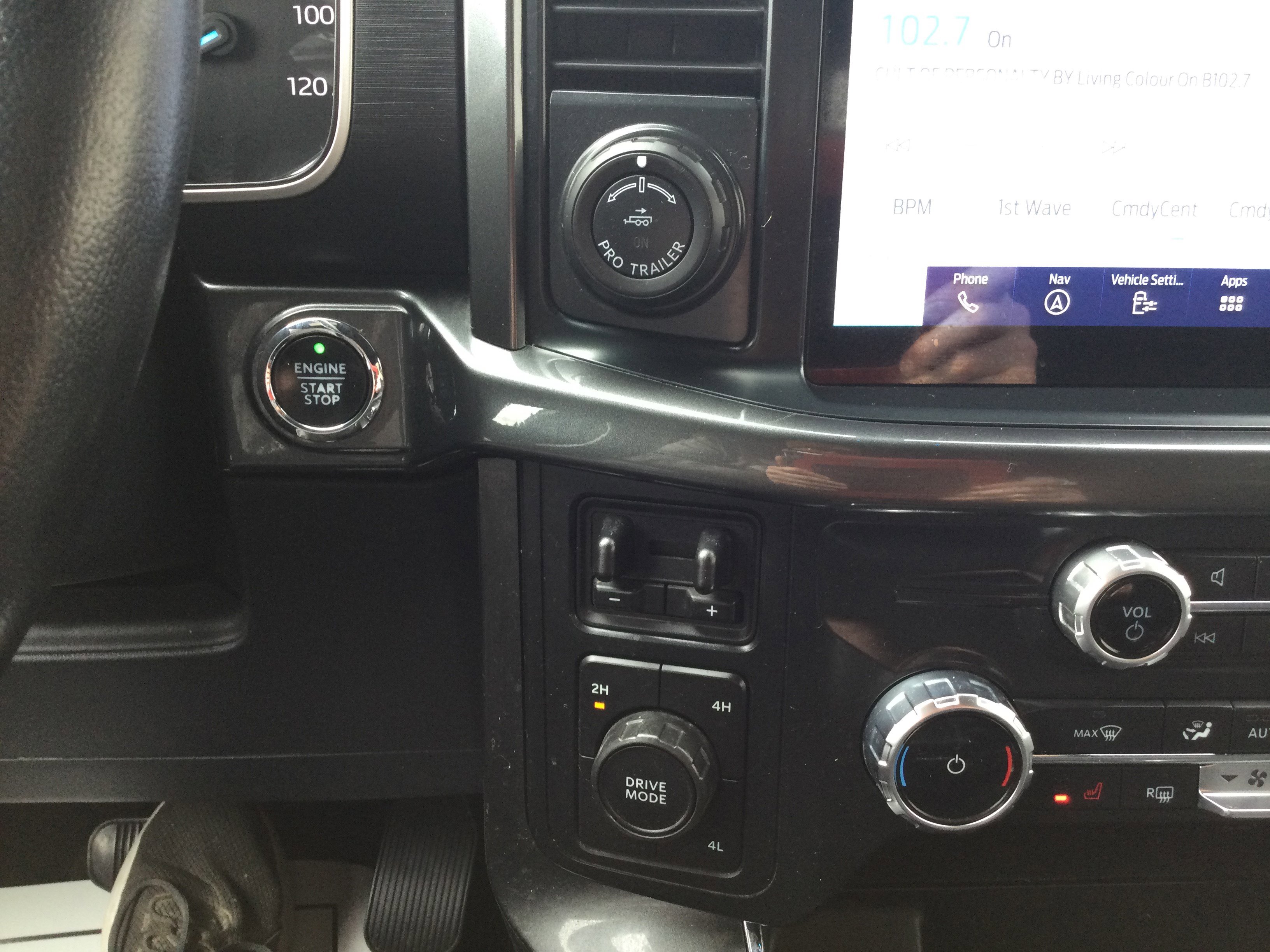 Used 2022 Ford F150 XLT w/ Equipment Group 302A High AWD/4WD image 15