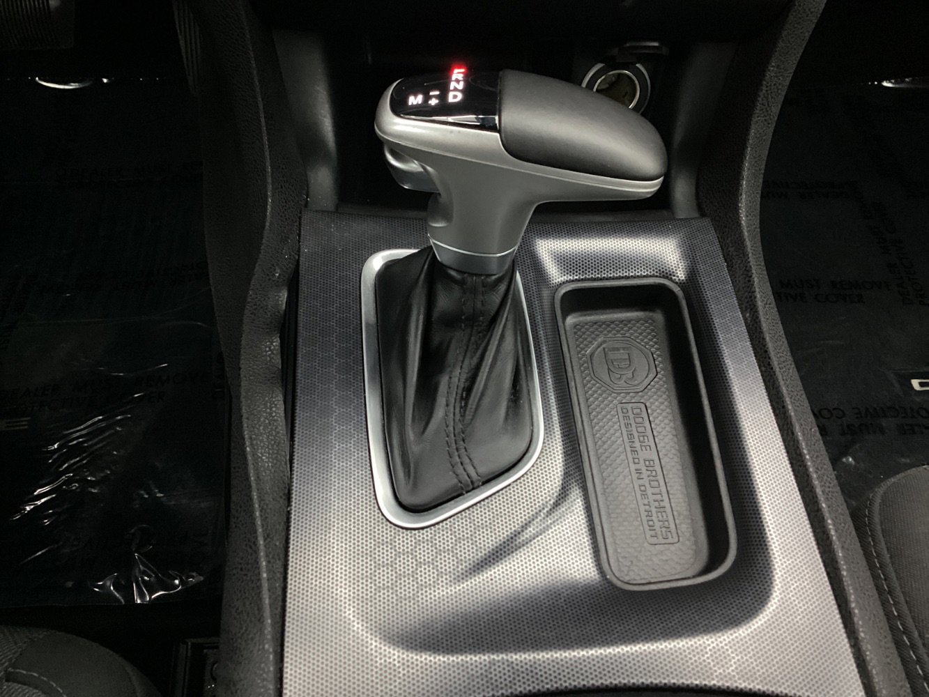 Used 2015 Dodge Charger SXT RWD image 36