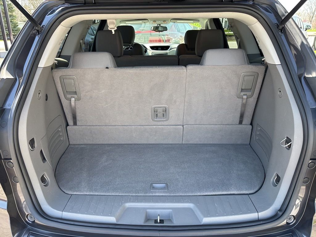 Used 2017 Chevrolet Traverse LS FWD image 7