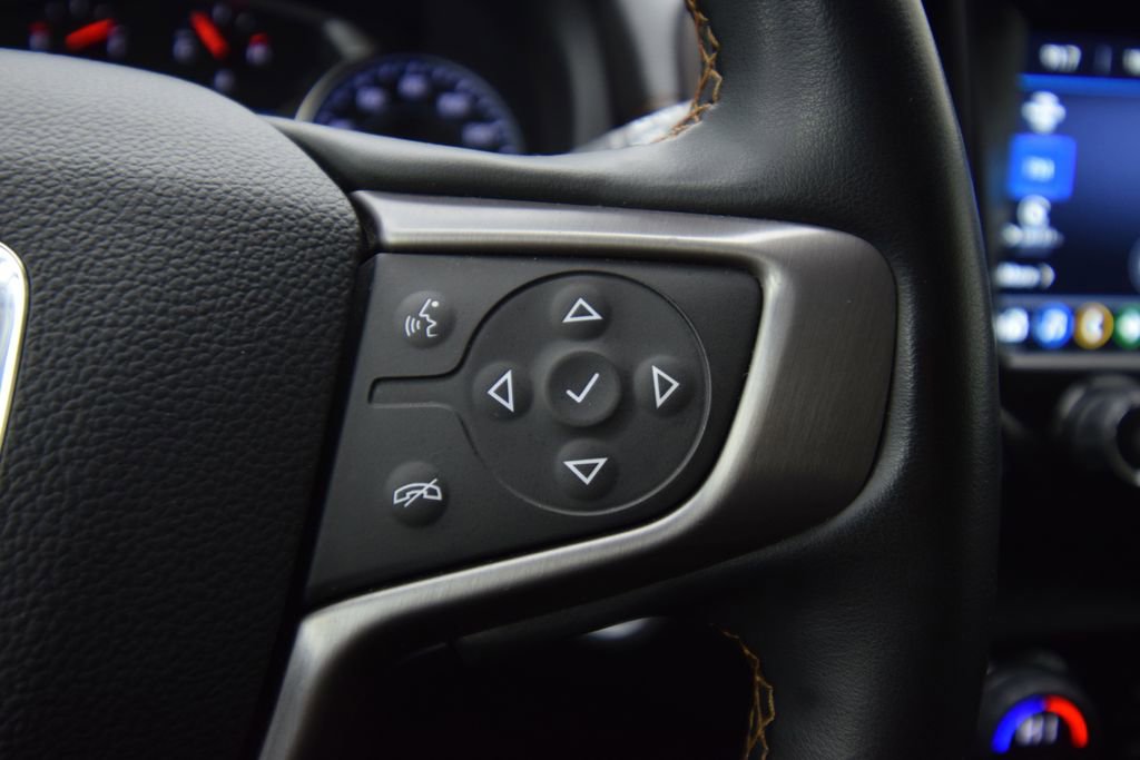 Used 2023 GMC Terrain AT4 image 34