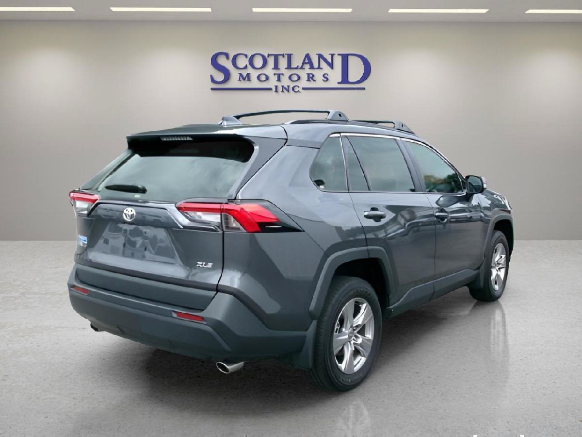 Used 2025 Toyota RAV4 XLE FWD image 6