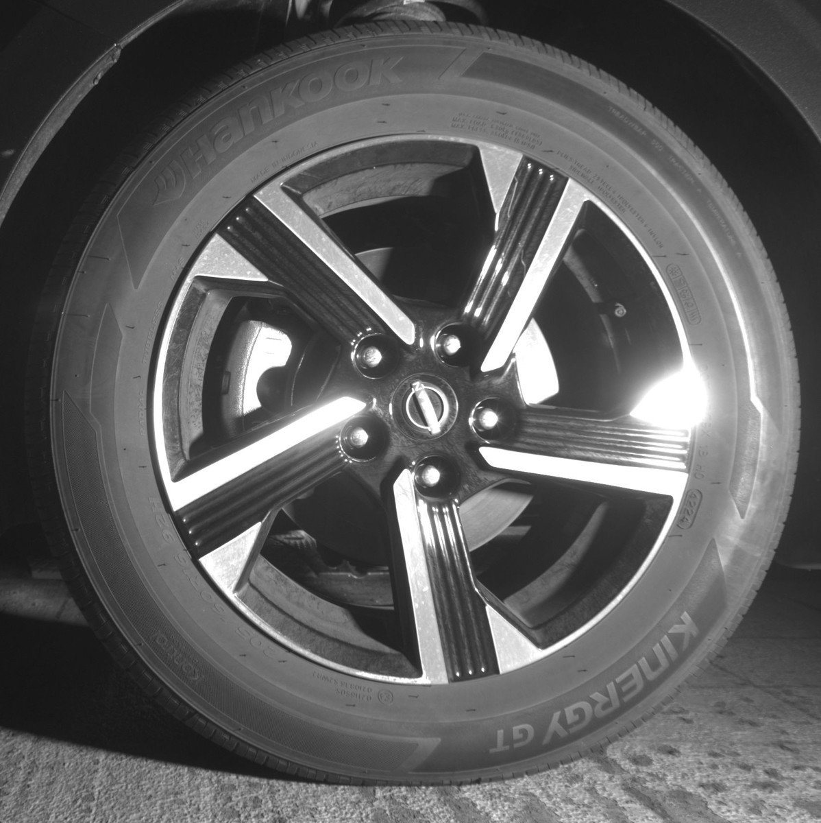 Used 2025 Nissan Sentra SV FWD image 11