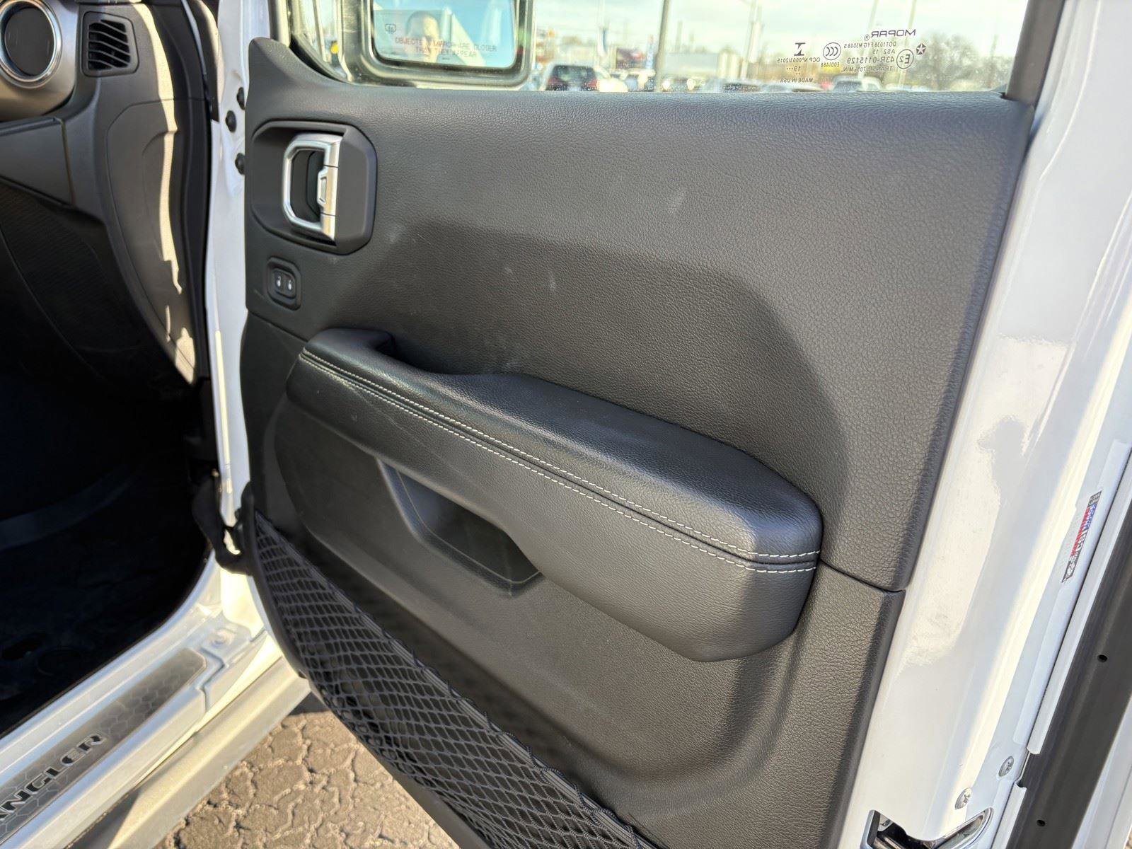 Used 2020 Jeep Wrangler Unlimited Rubicon image 11