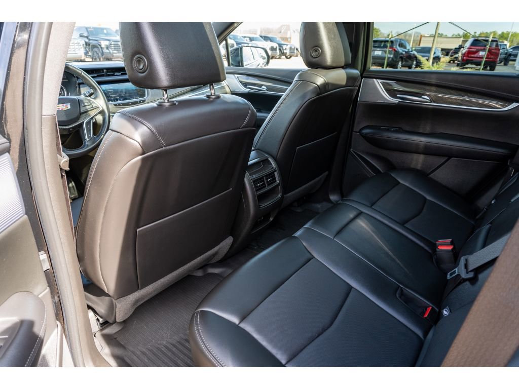 Used 2021 Cadillac XT5 Sportv w/ LPO, Floor Liner Package image 12