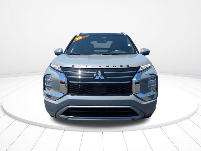 Used 2025 Mitsubishi Outlander SEL image 8