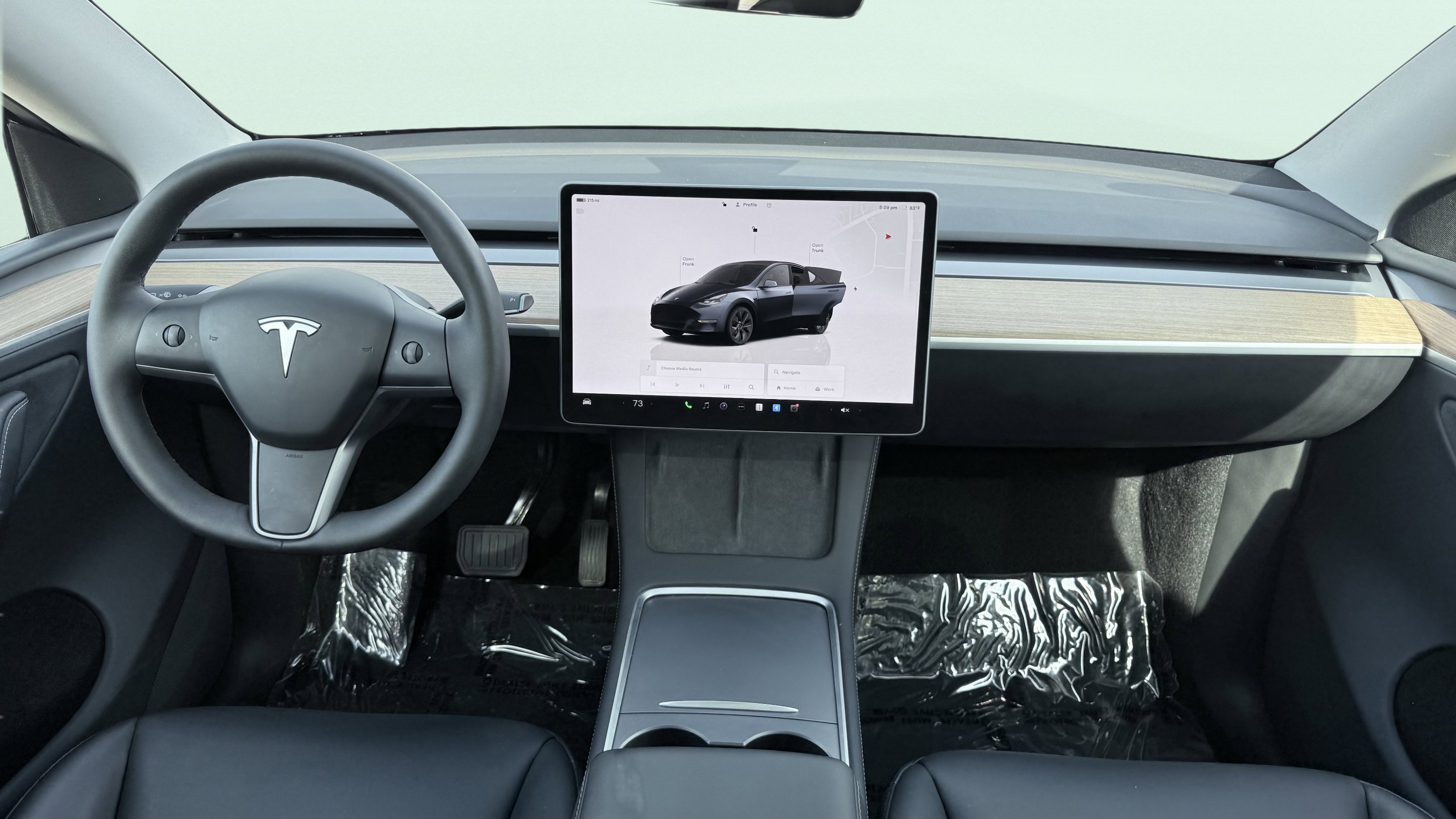 Used 2025 Tesla Model Y Long Range AWD/4WD image 51