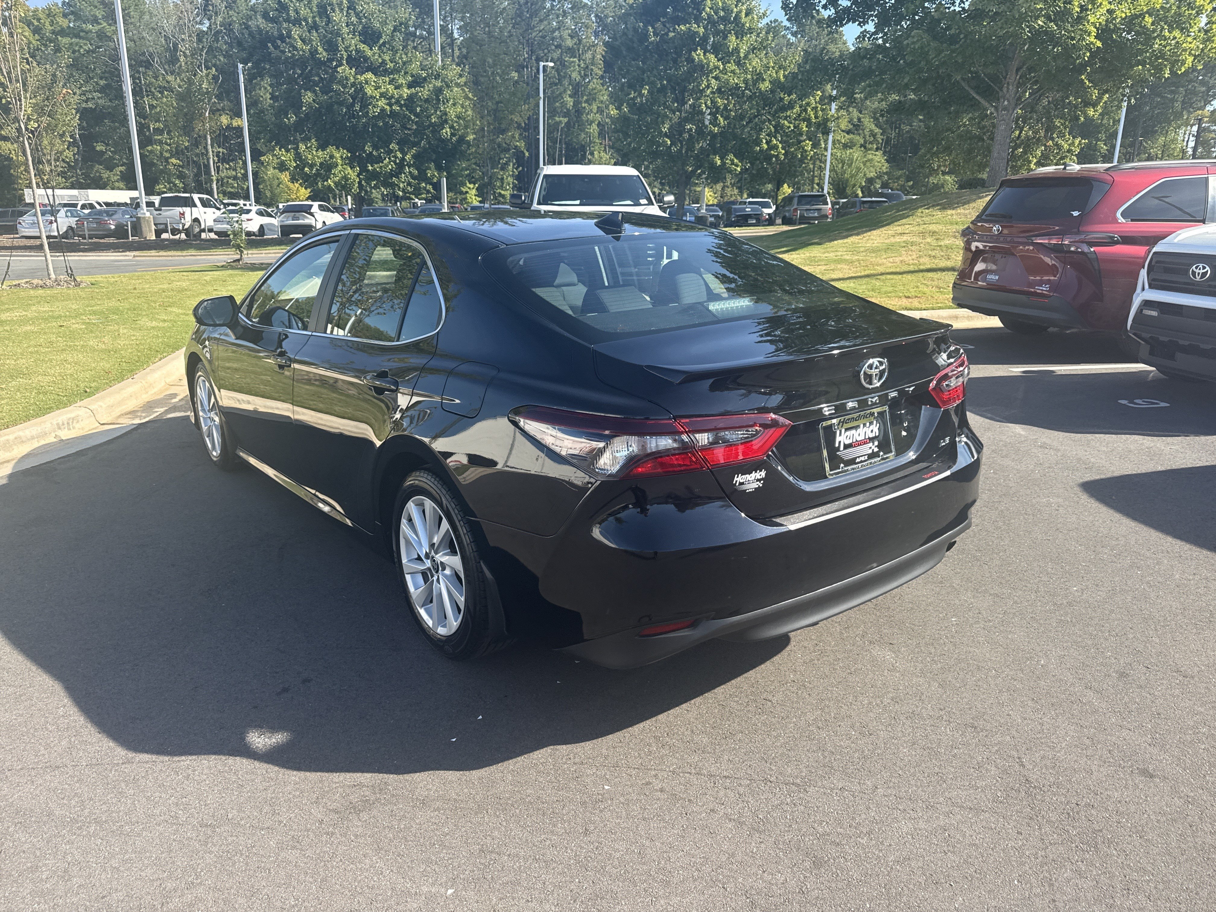 Used 2023 Toyota Camry LE FWD image 8