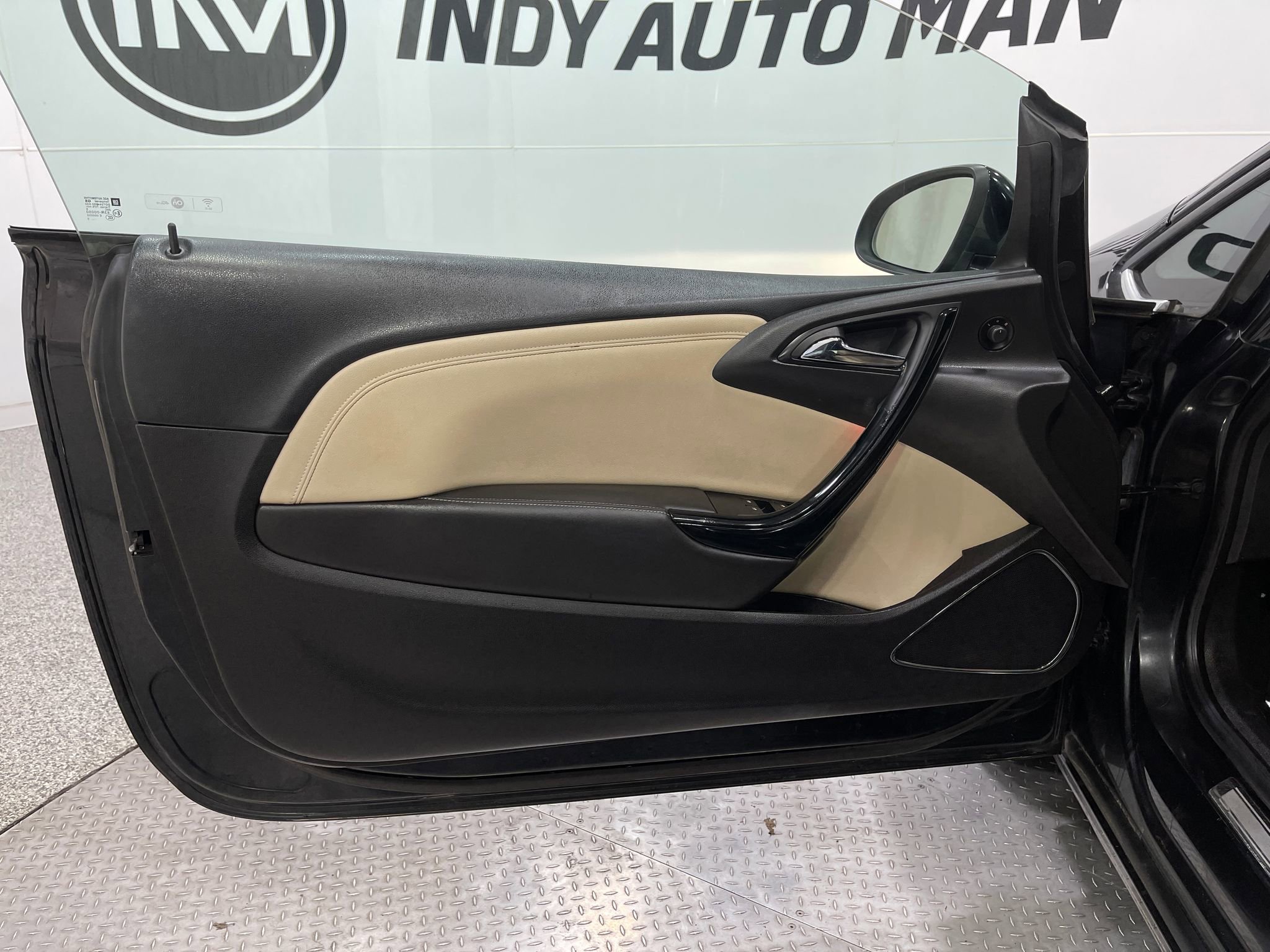 Used 2016 Buick Cascada Premium image 13