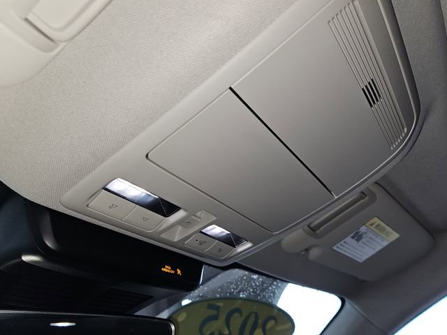 Certified 2025 MAZDA CX-30 AWD 2.5 S w/ Preferred Package image 32