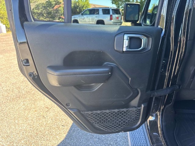 Used 2020 Jeep Gladiator Sport w/ Quick Order Package 24S AWD/4WD image 19