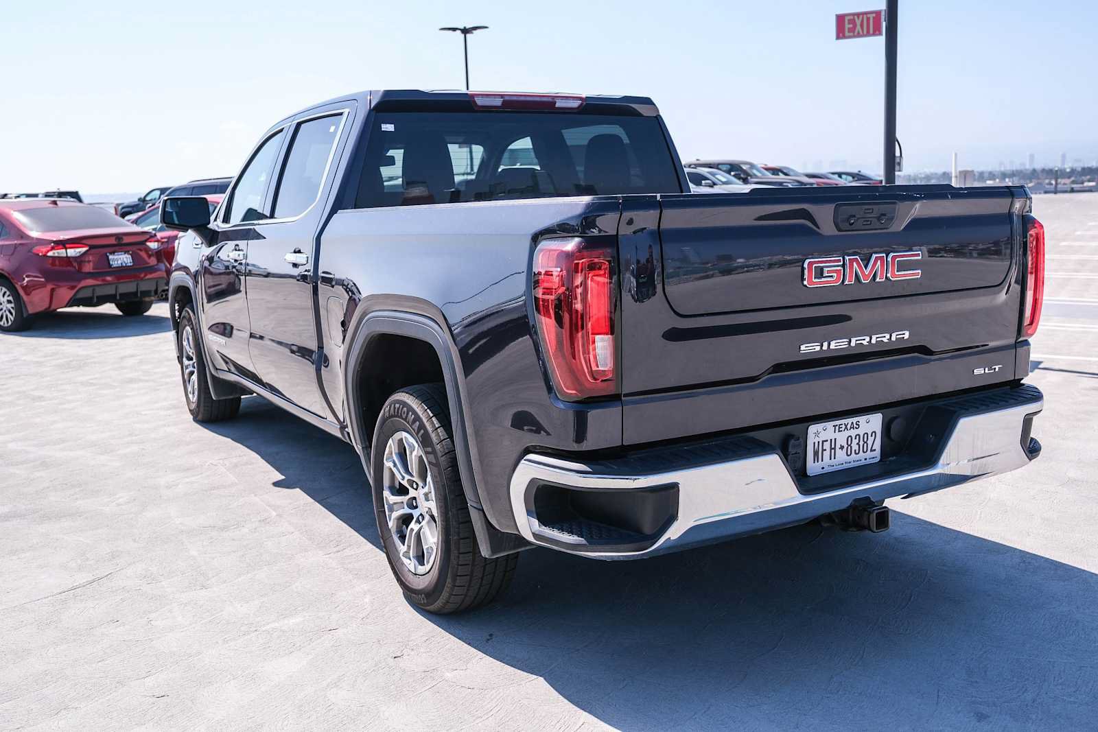 Used 2025 GMC Sierra 1500 SLT RWD image 6