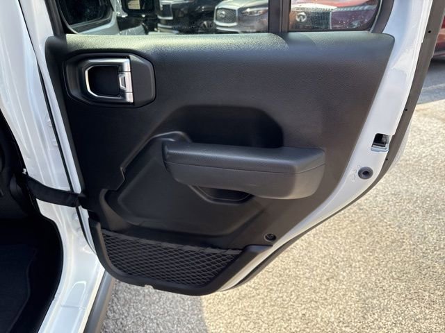 Used 2025 Jeep Wrangler Unlimited Rubicon 4xe w/ Safety Group image 27