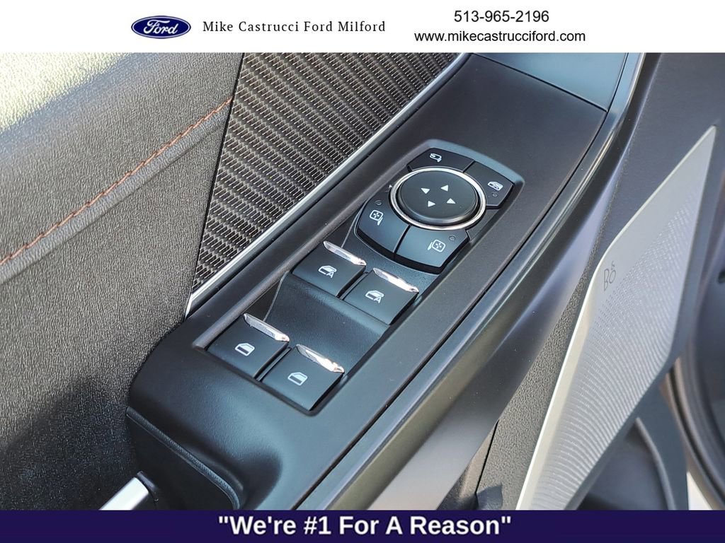 Used 2023 Ford F150 Raptor w/ Raptor Carbon Fiber Package image 22