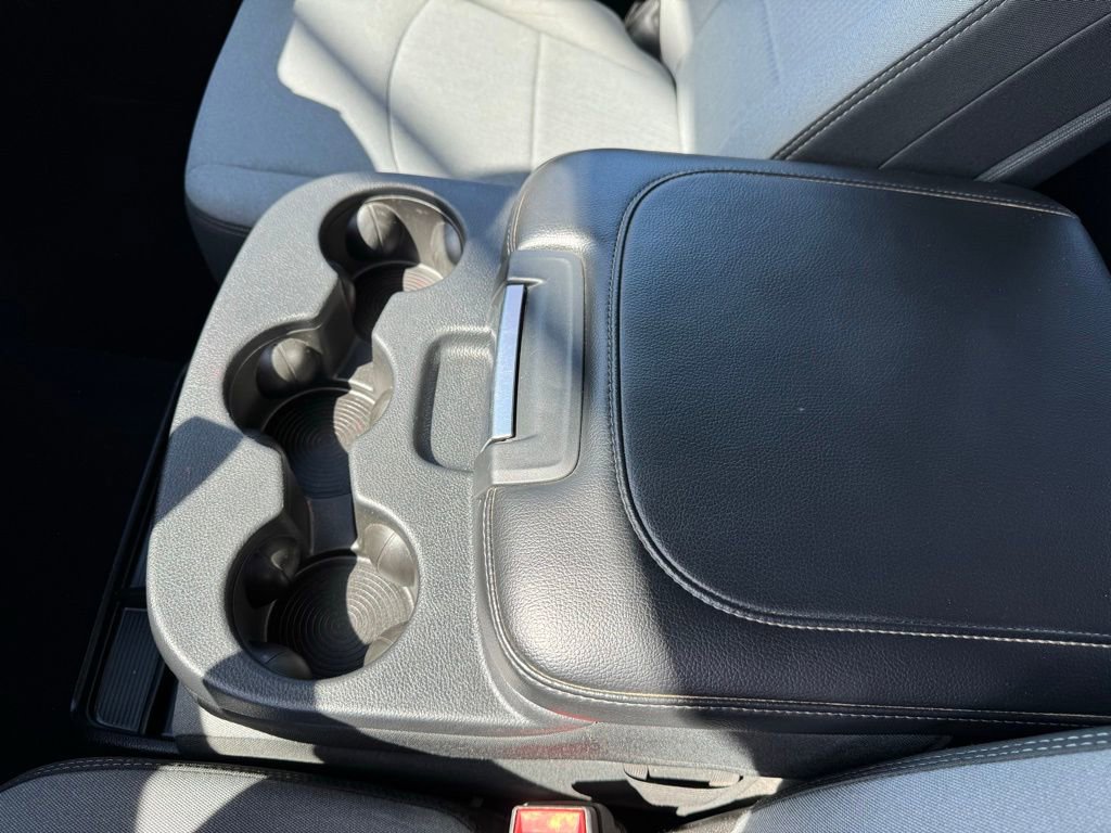 Used 2022 RAM 3500 Big Horn image 19