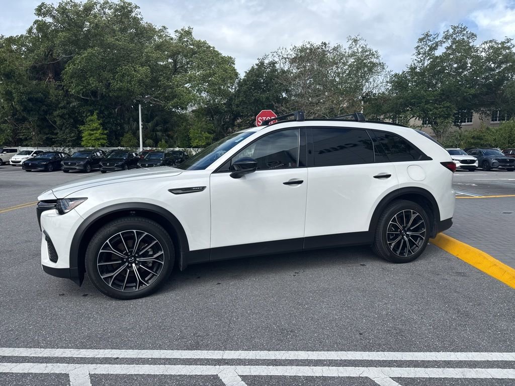 Used 2025 MAZDA CX-70 Plug-In Hybrid w/ Premium Plus image 11