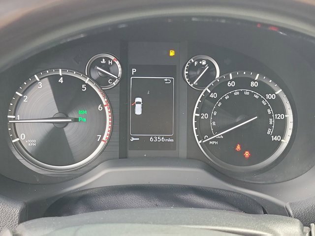 Used 2022 Lexus GX 460 Premium w/ Premium Package image 34