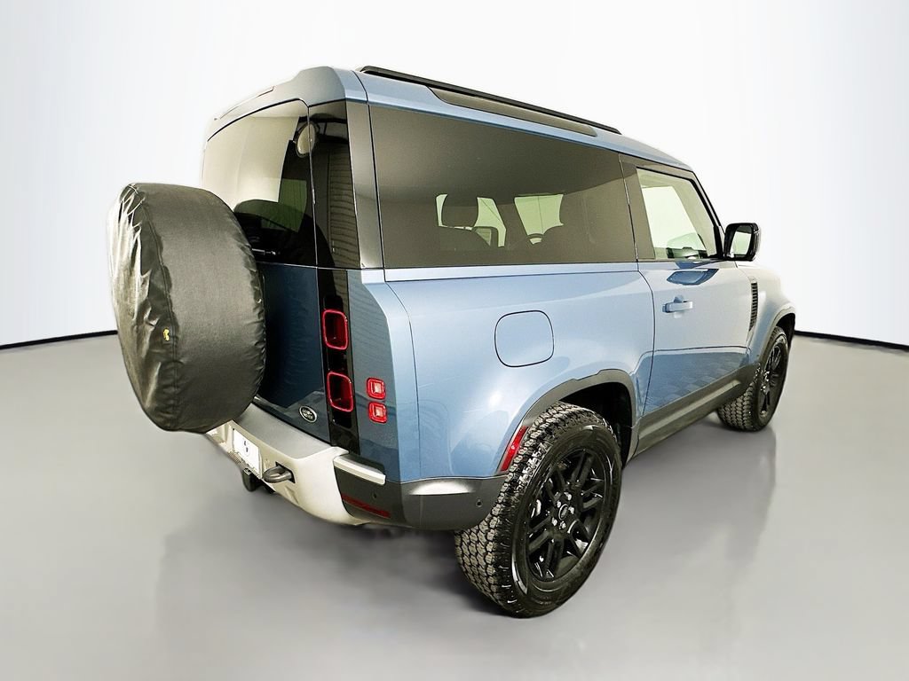 Used 2023 Land Rover Defender 90 SE AWD/4WD image 27