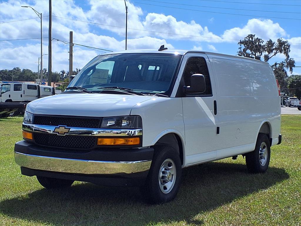 New 2025 Chevrolet Express 2500 w/ Driver Convenience Package image 23