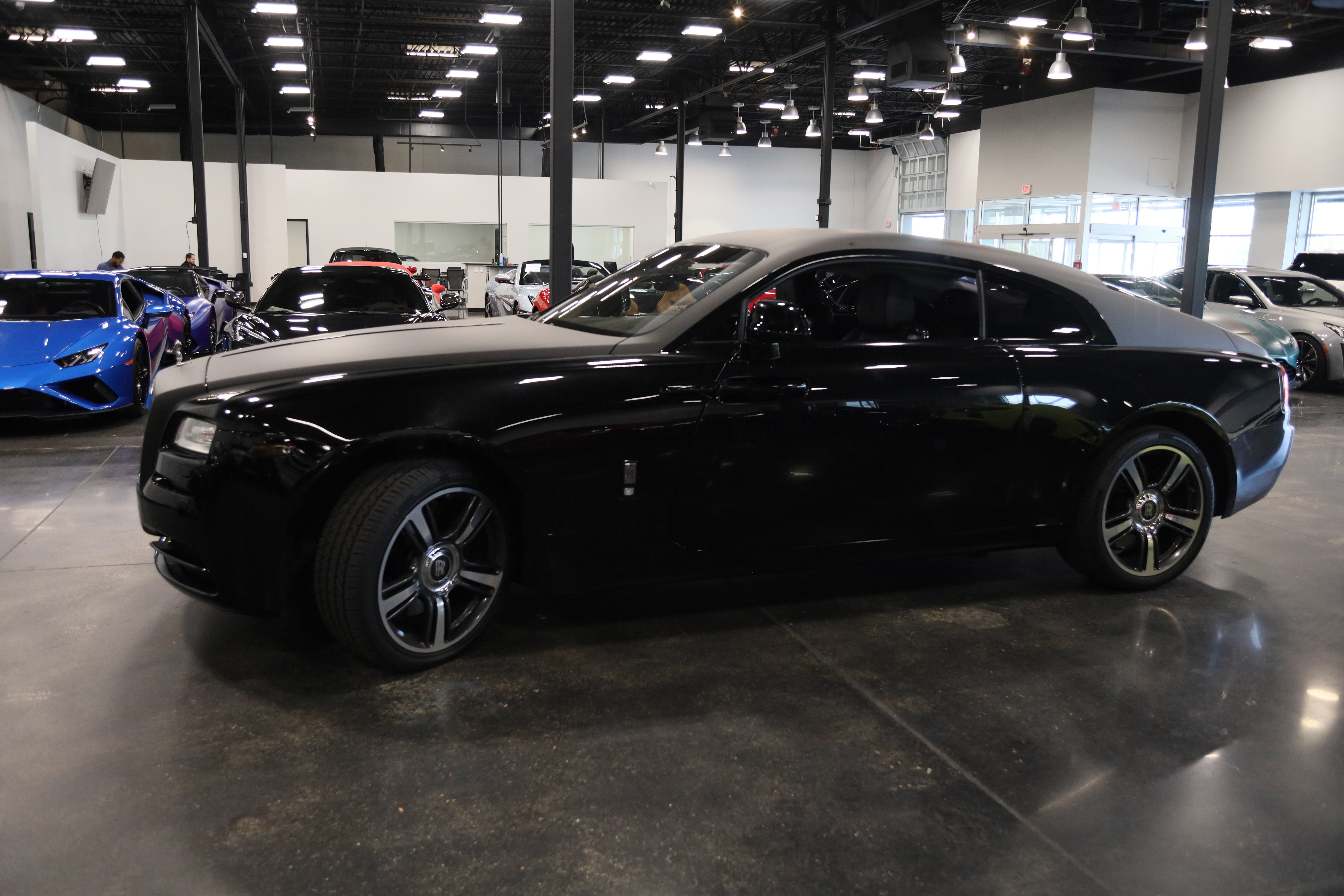 Used 2016 Rolls-Royce Wraith RWD image 9