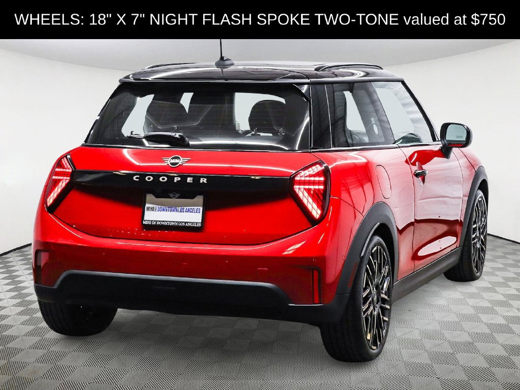 Used 2026 MINI Cooper 2-Door Hardtop FWD image 5