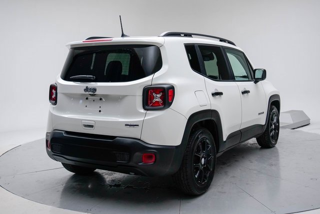 Used 2021 Jeep Renegade Latitude image 5