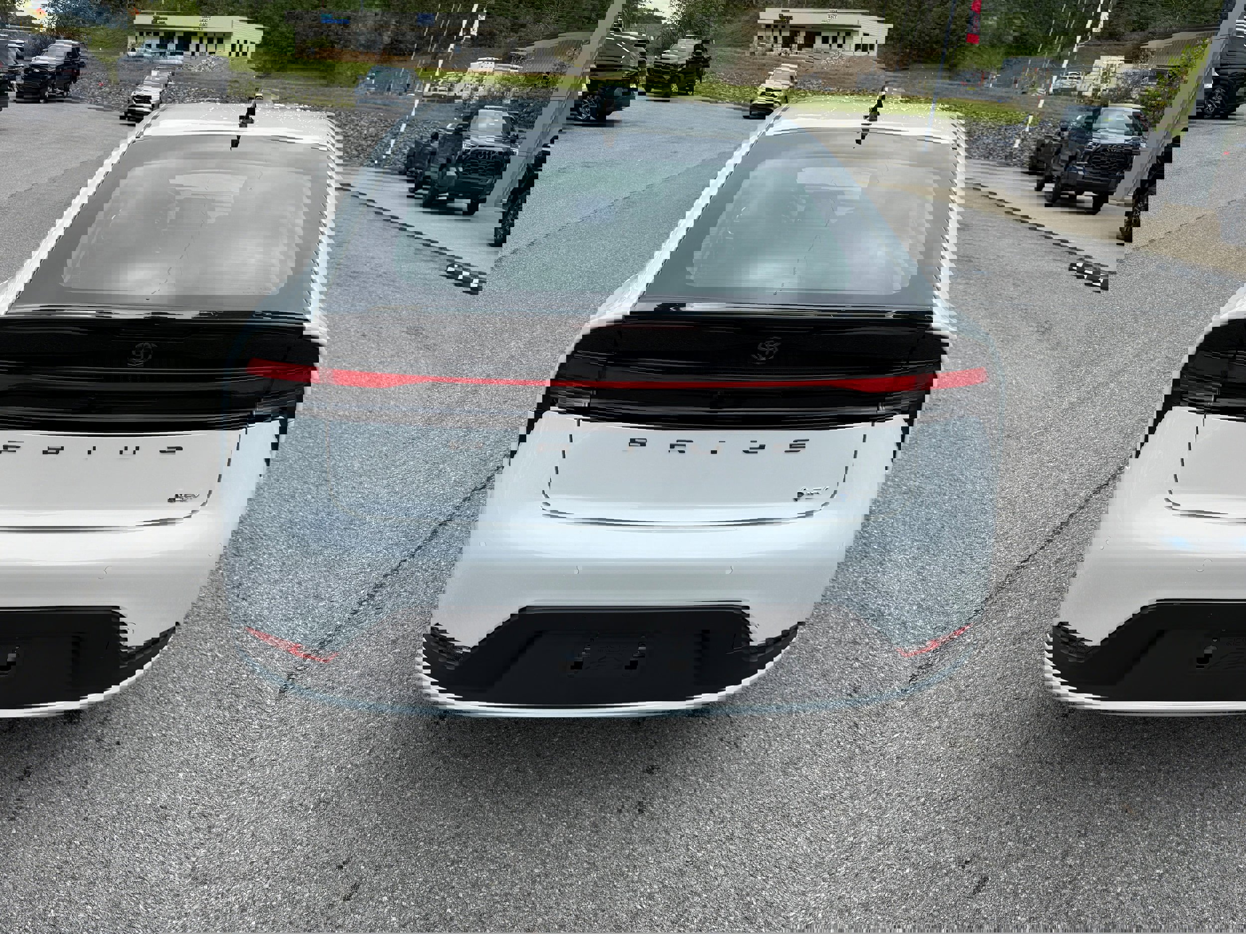 New 2026 Toyota Prius LE image 8