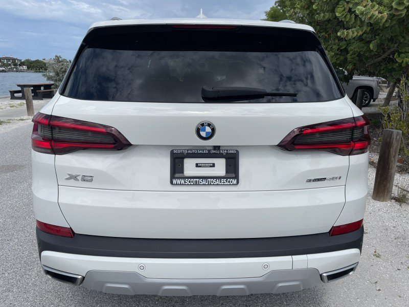 Used 2021 BMW X5 sDrive40i w/ Convenience Package RWD image 39
