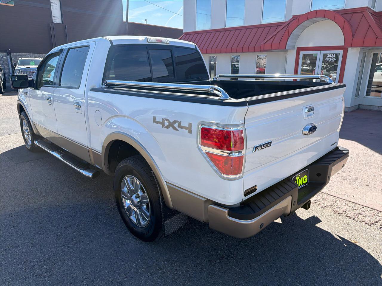 Used 2012 Ford F150 Lariat w/ Lariat Chrome Pkg image 4
