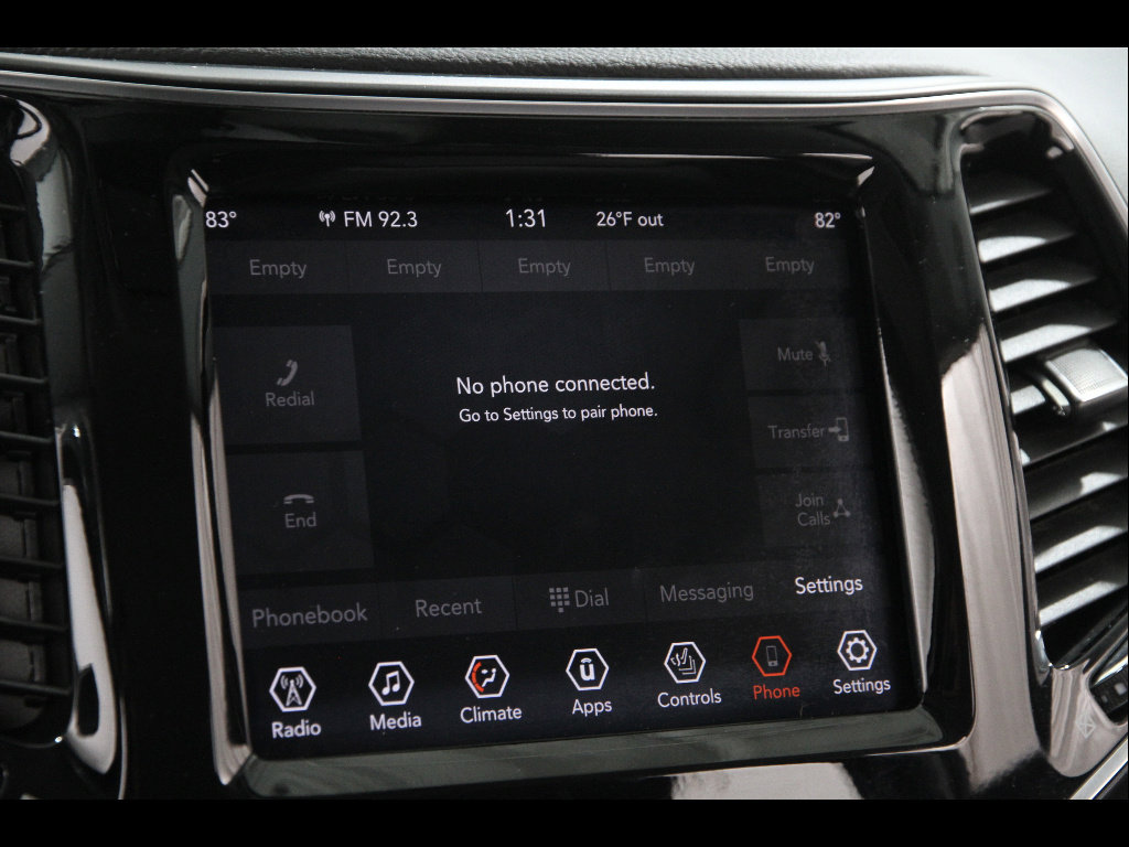 Used 2019 Jeep Cherokee Limited AWD/4WD image 13