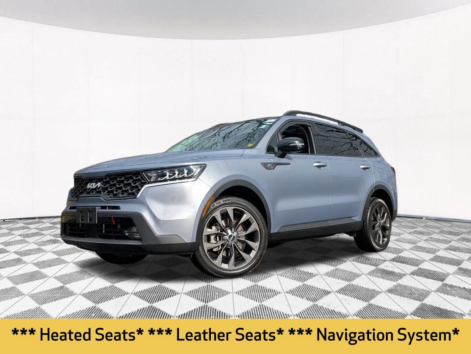 Used 2023 Kia Sorento X-Line EX image 2