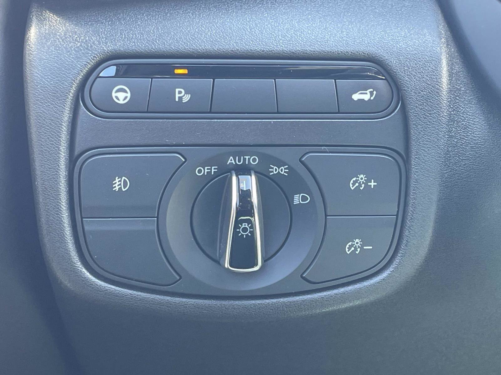 Certified 2025 INFINITI QX55 Luxe w/ Cargo Package image 27