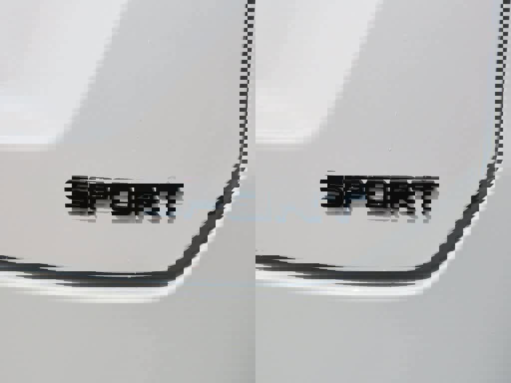 New 2025 Honda Pilot Sport image 7