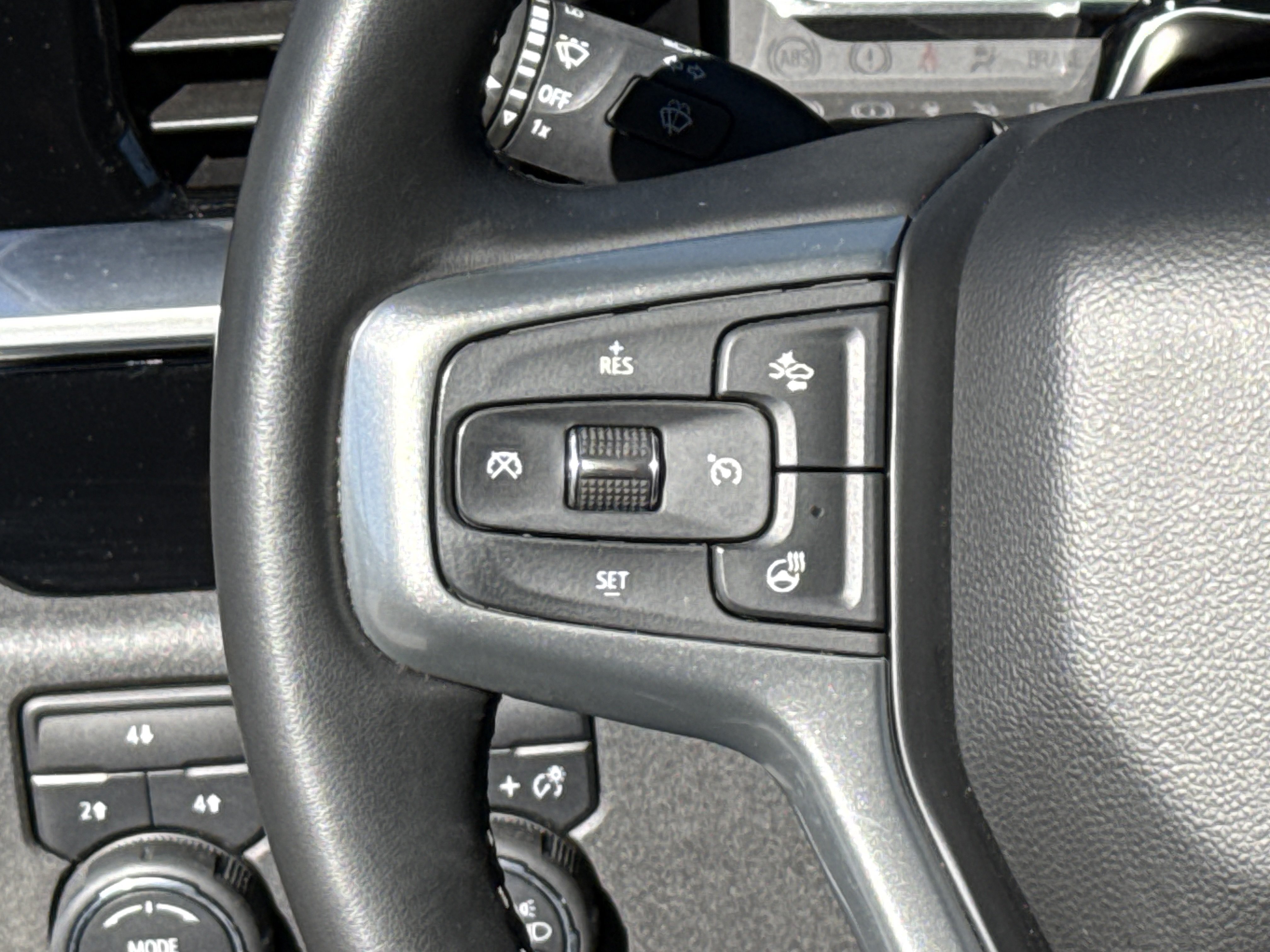 Used 2025 Chevrolet Silverado 2500 LT w/ Convenience Package AWD/4WD image 19