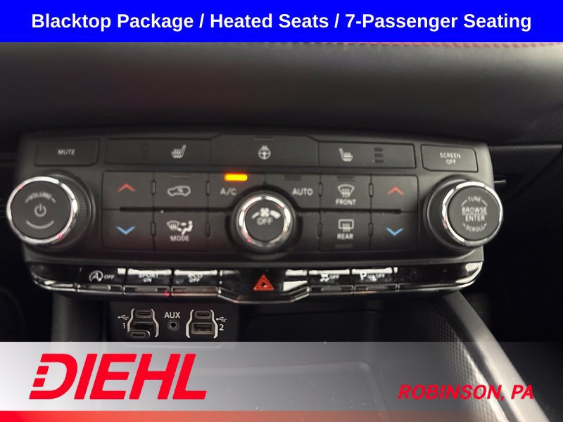 Used 2025 Dodge Durango GT AWD/4WD image 32