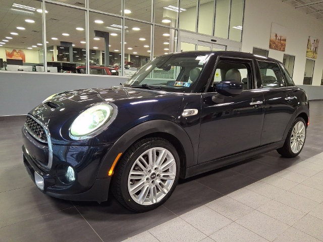 Used 2020 MINI Cooper S FWD image 3