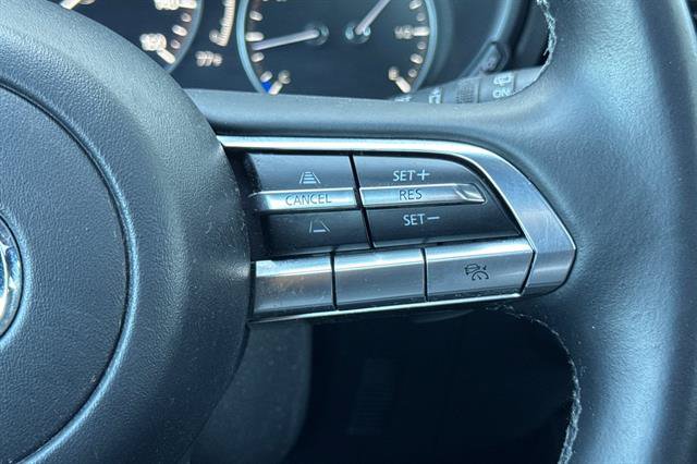 Used 2019 MAZDA MAZDA3 Hatchback w/ Premium Package FWD image 27