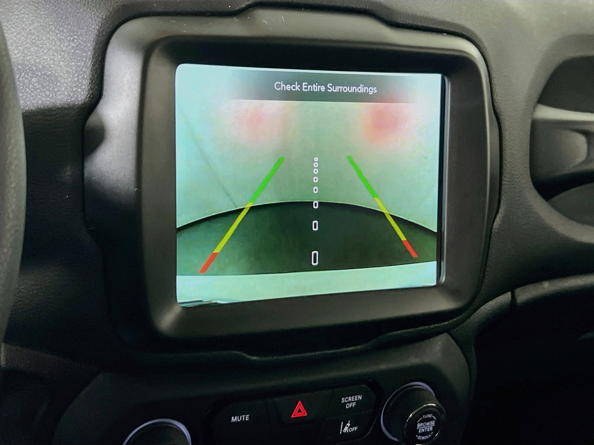Used 2023 Jeep Renegade Latitude AWD/4WD image 14