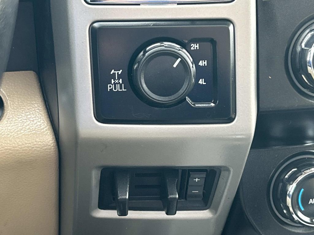 Used 2021 Ford F250 Lariat w/ Lariat Ultimate Package image 33