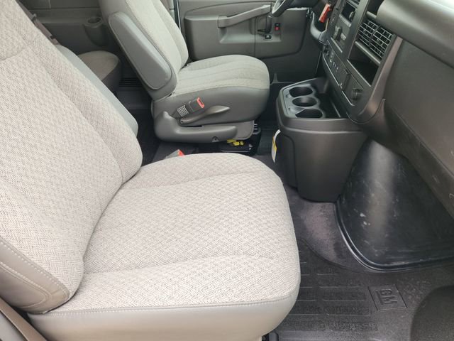 New 2026 Chevrolet Express 3500 LS RWD image 17