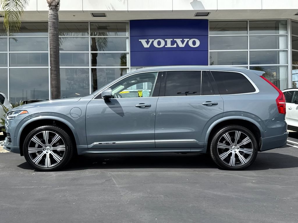 Certified 2023 Volvo XC90 T8 Plus w/ Protection Package Premier image 2