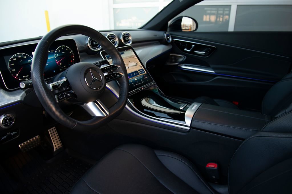 Used 2024 Mercedes-Benz CLE 300 4MATIC Coupe image 14