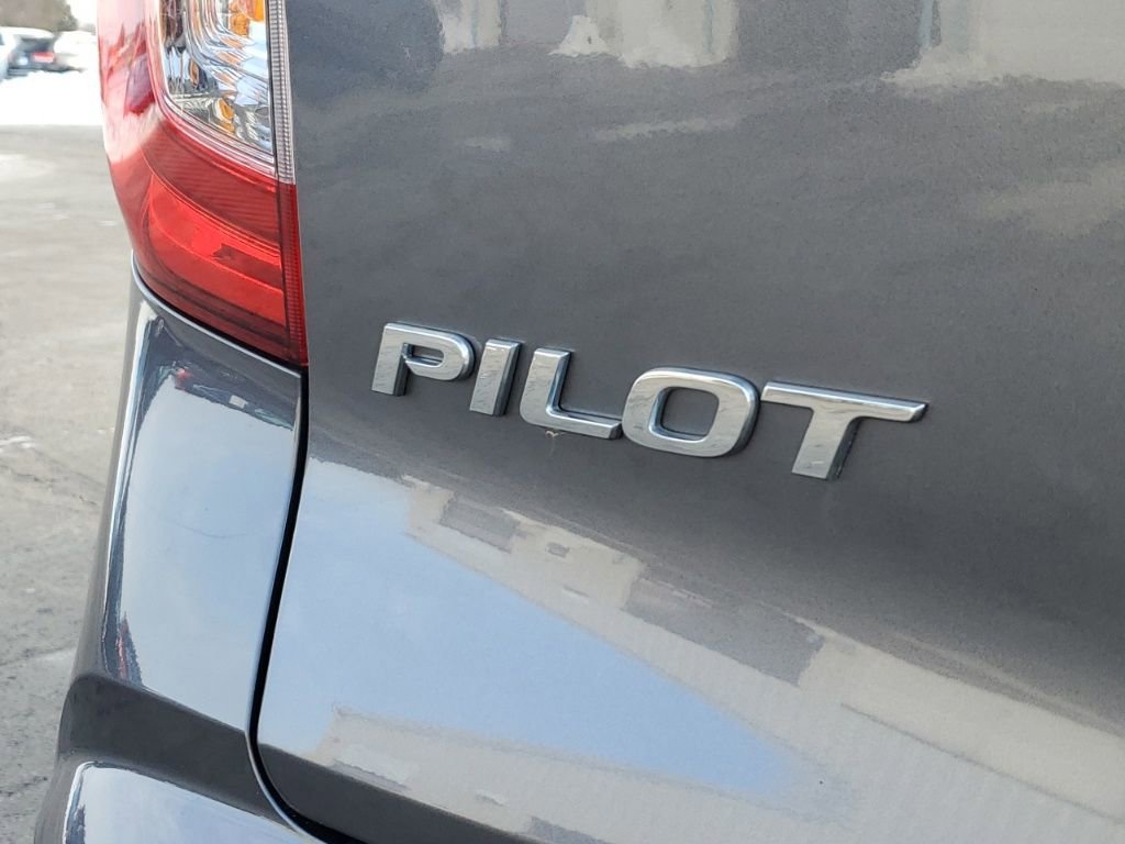 Certified 2022 Honda Pilot Special Edition image 11
