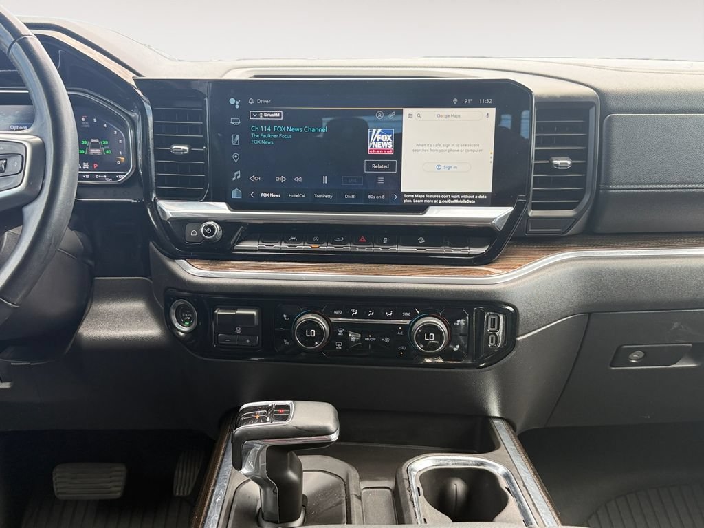 Used 2024 Chevrolet Silverado 1500 LT Trail Boss w/ Convenience Package II AWD/4WD image 11
